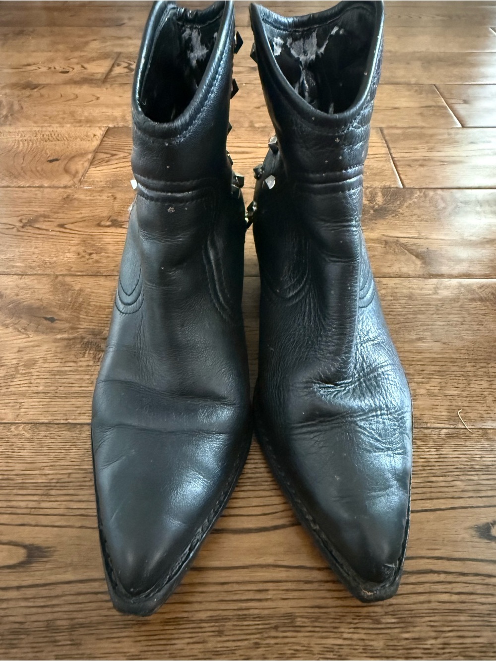 Marc Fisher LTD Baily studded western booties in black leather 6.5 women’s - Picture 2 of 6